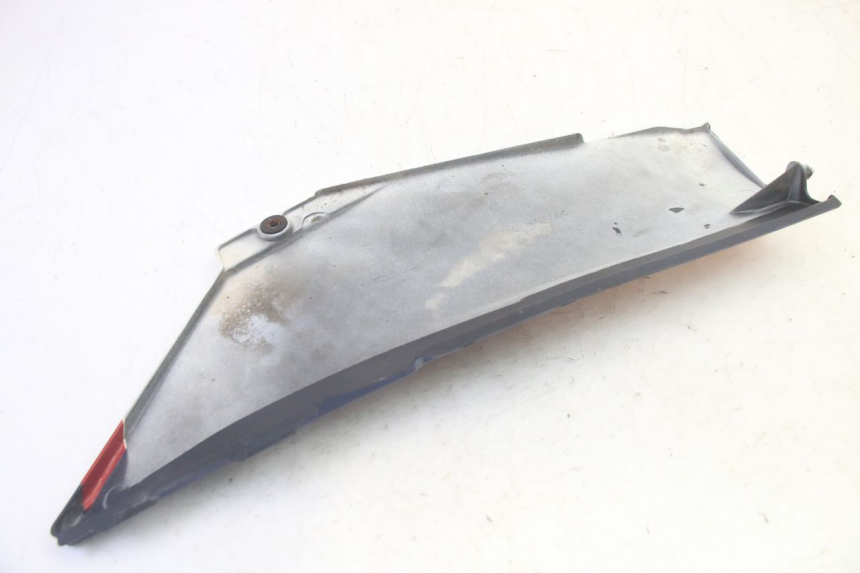photo de TAPA BAJO ASIENTO IZQUIERDA KAWASAKI GPX R WARBIRD 600 (1988 - 1993) - Vista general del producto
