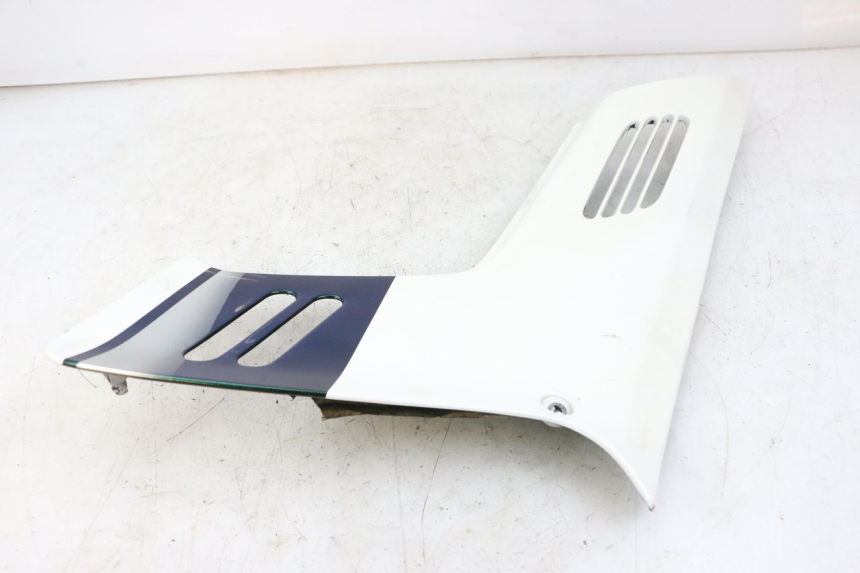 photo de TAPA BAJO ASIENTO IZQUIERDA HONDA CBR F 1000 (1993 - 1996) - Marcados y referencias originales