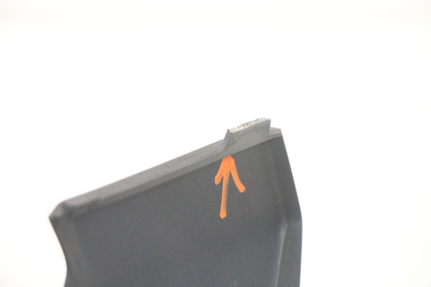 photo de TAPA BAJO ASIENTO IZQUIERDA HONDA FORZA 125 (2021 - 2025) - Recambio usado revisado