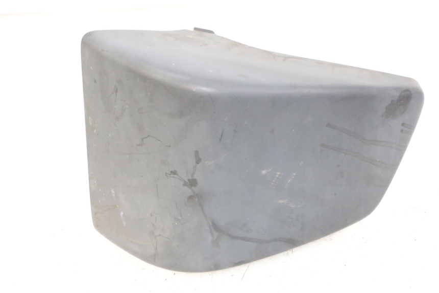 photo de TAPA BAJO ASIENTO IZQUIERDA HONDA VT C2 SHADOW 750 (1997 - 2001) - Vista principal