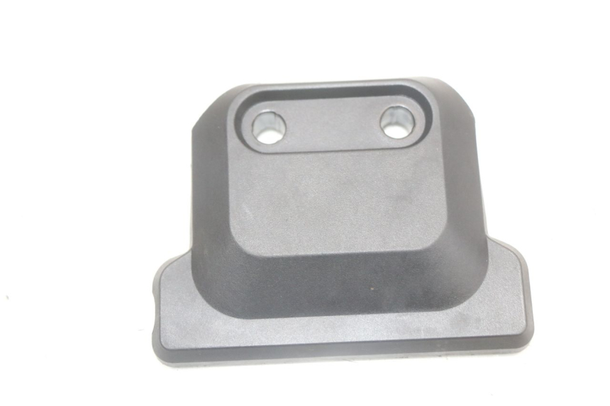 photo de TAPA BAJO ASIENTO IZQUIERDA HUSQVARNA SVARTPILEN 401 (2018 - 2023) - Detalle de la pieza