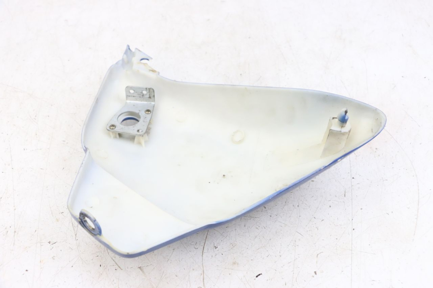 photo de TAPA DEBAJO DEL ASIENTO IZQUIERDO JINLUN JL HIGHLANDER 125 (2007 - 2015) - Zoom estado de uso