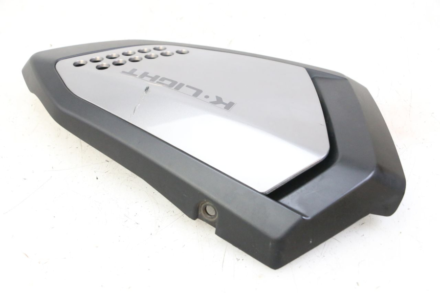 photo de TAPA BAJO ASIENTO IZQUIERDA KEEWAY K-LIGHT KLIGHT 125 (2018 - 2025) - Primer plano técnico