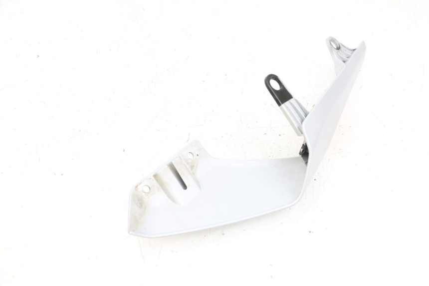 photo de TAPA BAJO ASIENTO IZQUIERDA YAMAHA MT-07 MT07 ABS 700 (2018 - 2020) - Zoom estado de uso