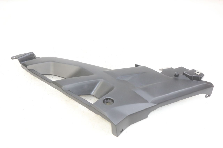 photo de TAPA DEBAJO DEL ASIENTO IZQUIERDO YAMAHA MT ABS 125 (2014 - 2018) - Vista general del producto