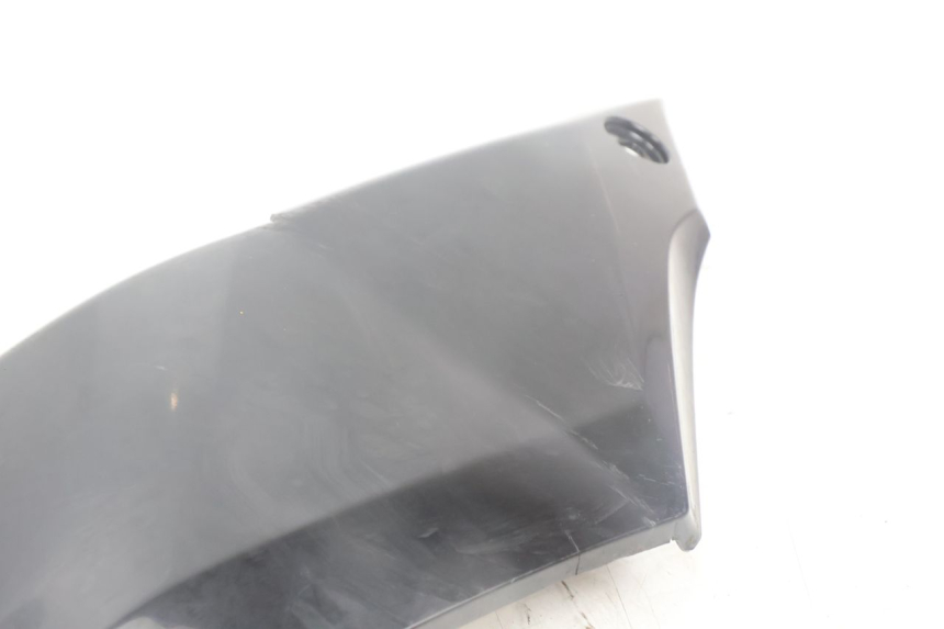 photo de TAPA BAJO ASIENTO IZQUIERDA YAMAHA N-MAX NMAX 125 (2021 - 2024) - Vista general del producto
