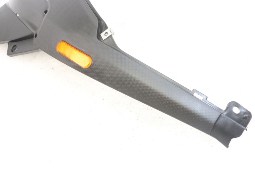 photo de TAPA BAJO ASIENTO IZQUIERDA PIAGGIO NRG POWER PUREJET 50 (2018 - 2021) - Vista general del producto