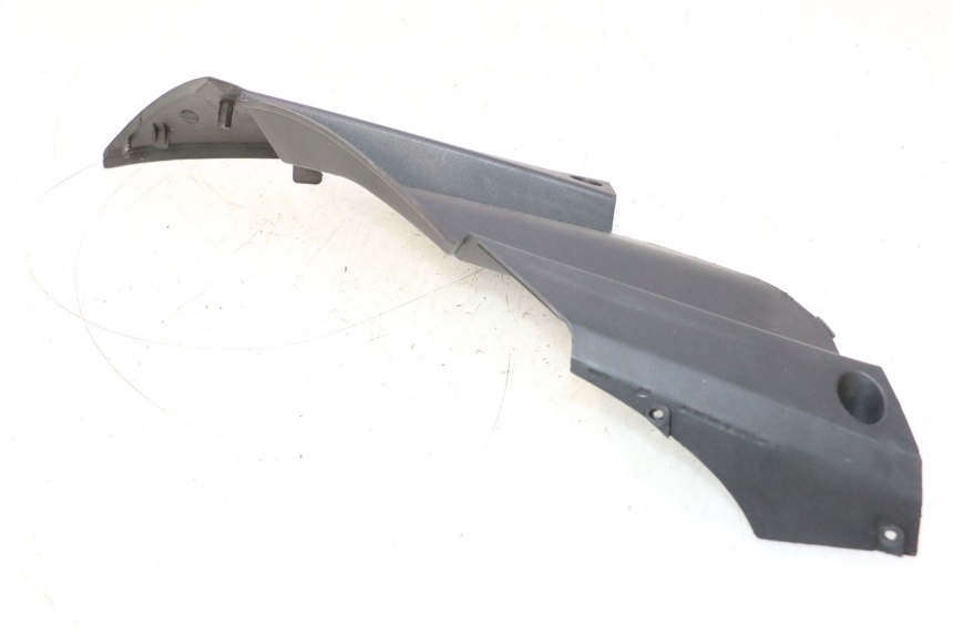 photo de TAPA BAJO ASIENTO IZQUIERDA RAZZO QTR 50 (2011 - 2018) - Vista general del producto