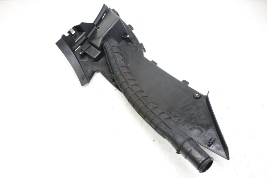 photo de TAPA DEBAJO DEL ASIENTO IZQUIERDO DAELIM S2 FI 125 (2008 - 2017) - Detalle de la pieza