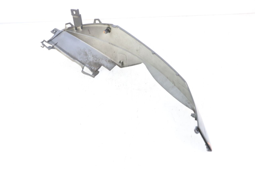 photo de TAPA BAJO ASIENTO IZQUIERDA PEUGEOT SPEEDFIGHT 4 2T 50 (2015 - 2019) - Vista general del producto