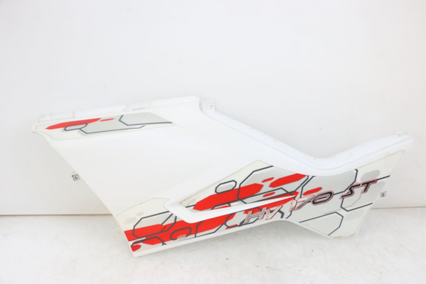 photo de TAPA DEBAJO DEL ASIENTO IZQUIERDO HYTRACK ST 170 (2020 - 2024) - Vista principal