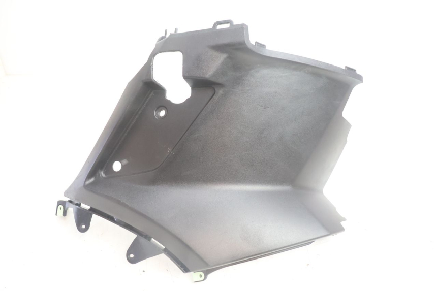 photo de TAPA BAJO ASIENTO IZQUIERDA PEUGEOT STREETZONE NAKED 2T 50 (2014 - 2018) - Otra perspectiva