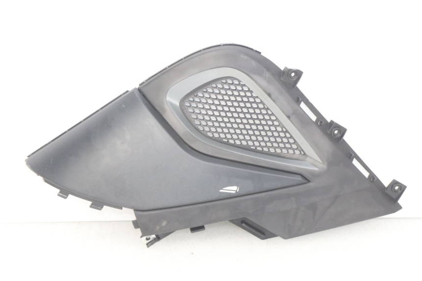 photo de TAPA BAJO ASIENTO IZQUIERDA KYMCO SUPER 8 4T 50 (2018 - 2020) - Vista principal