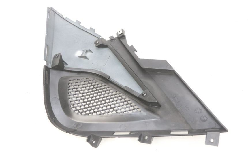 photo de TAPA BAJO ASIENTO IZQUIERDA KYMCO SUPER 8 4T 50 (2018 - 2020) - Zoom estado de uso