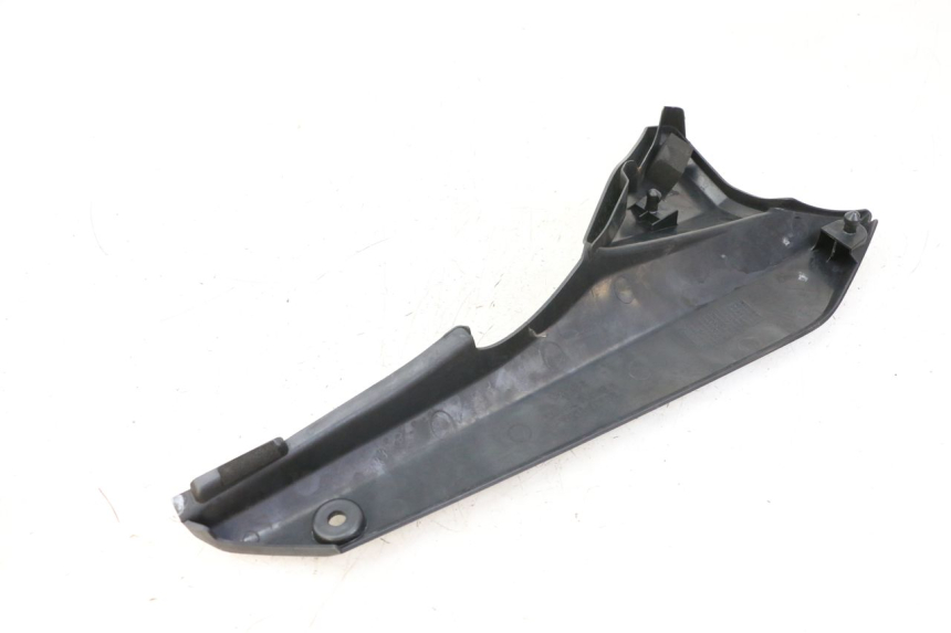 photo de TAPA BAJO ASIENTO IZQUIERDA SUZUKI GSX F GSXF 650 (2007 - 2015) - Otra perspectiva