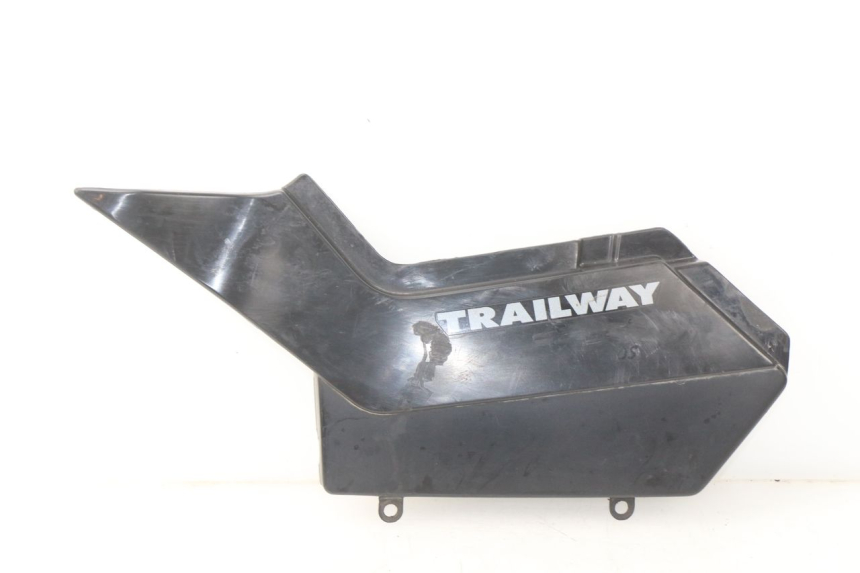 photo de TAPA BAJO ASIENTO IZQUIERDA YAMAHA TW 125 (1998 - 2002) - Vista principal