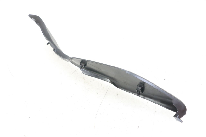 photo de TAPA DEBAJO DEL ASIENTO IZQUIERDO KAWASAKI VERSYS ABS 650 (2015 - 2018) - Otra perspectiva