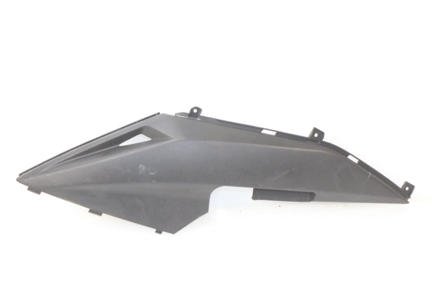 photo de TAPA BAJO ASIENTO IZQUIERDA KYMCO X-CITING XCITING 400 (2014 - 2018) - Vista principal