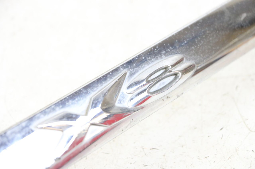 photo de TAPA BAJO ASIENTO IZQUIERDA PIAGGIO X8 125 (2004 - 2007) - Otra perspectiva