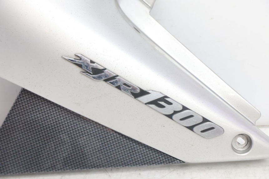 photo de TAPA BAJO ASIENTO IZQUIERDA YAMAHA XJR 1300 (1998 - 2002) - Zoom estado de uso