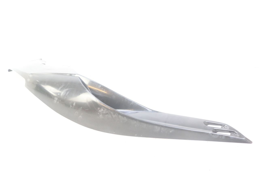 photo de TAPA DEBAJO DEL ASIENTO IZQUIERDO YAMAHA XP T-MAX TMAX ABS 500 (2004 - 2007) - Vista general del producto