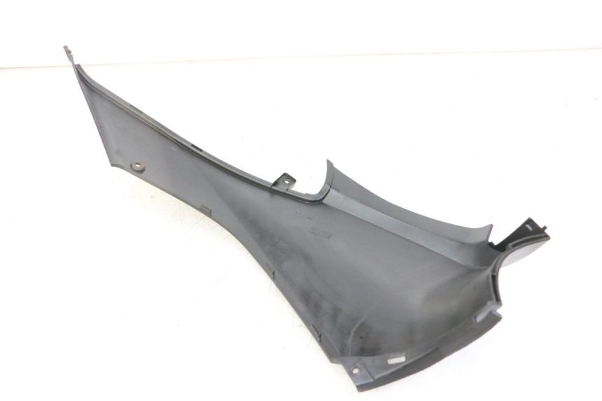 photo de TAPA BAJO ASIENTO IZQUIERDA YAMAHA NEO'S NEOS 2T EASY 50 (2013 - 2016) - Detalle de la pieza