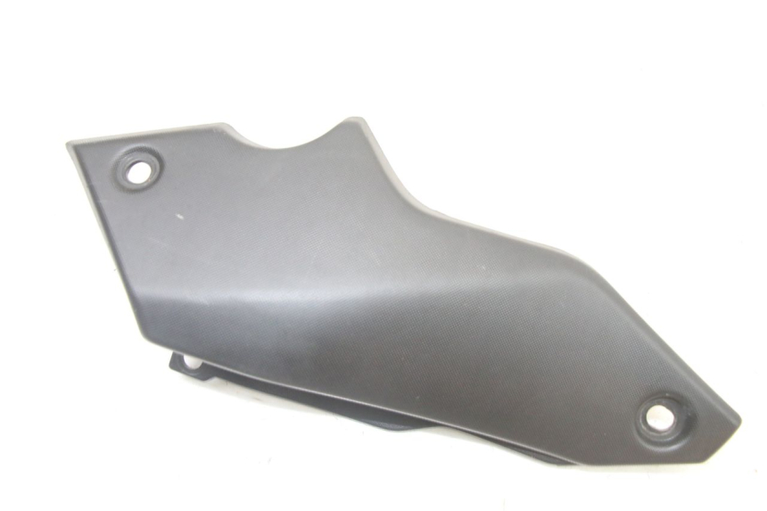 photo de TAPA BAJO ASIENTO IZQUIERDA YAMAHA TRACER 7 700 (2020 - 2024) - Vista principal