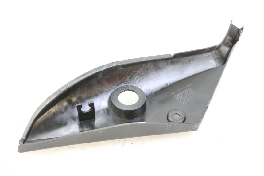 photo de TAPA BAJO ASIENTO IZQUIERDA YAMAHA TZR 50 (2008 - 2016) - Zoom estado de uso