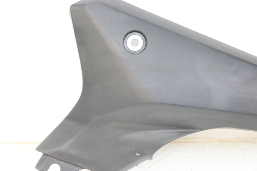 photo de TAPA BAJO ASIENTO IZQUIERDA YAMAHA XJ6 ABS 600 (2008 - 2016) - Vista general del producto