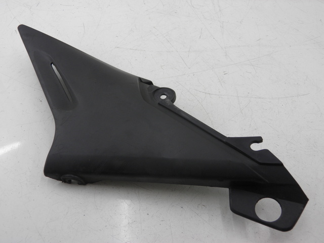 photo de TAPA BAJO ASIENTO IZQUIERDA YAMAHA XJS DIVERSION 600 (1997 - 1999) - Vista principal