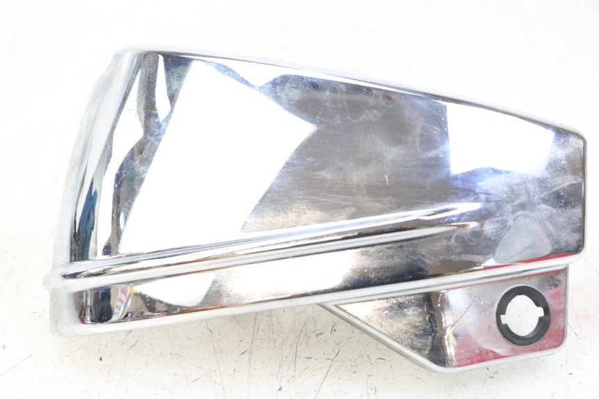 photo de TAPA BAJO ASIENTO IZQUIERDA YAMAHA XVS DRAG STAR DRAGSTAR 650 (1997 - 2007) - Vista principal