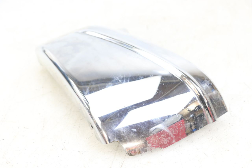 photo de TAPA BAJO ASIENTO IZQUIERDA YAMAHA XVS DRAG STAR DRAGSTAR 650 (1997 - 2007) - Recambio usado revisado