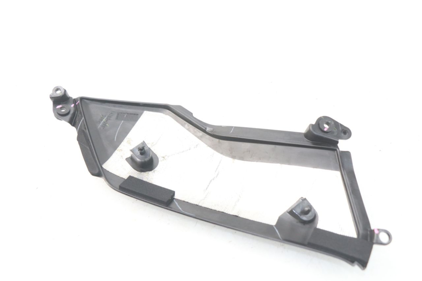photo de TAPA BAJO ASIENTO IZQUIERDA KAWASAKI Z Z900 900 (2017 - 2019) - Detalle de la pieza