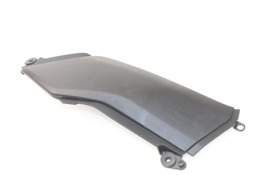 photo de TAPA BAJO ASIENTO IZQUIERDA KAWASAKI Z Z900 900 (2017 - 2019) - Otra perspectiva