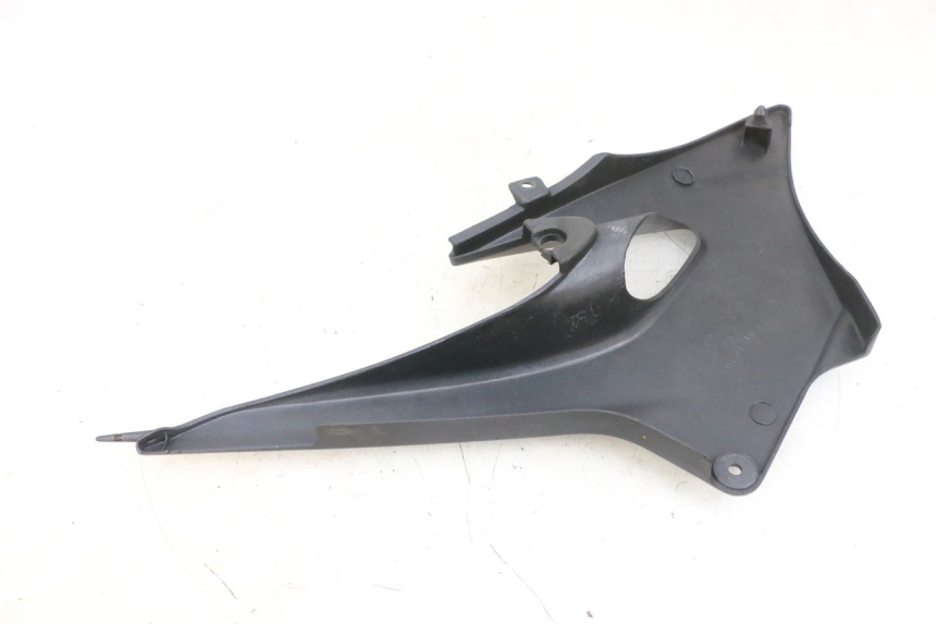 photo de TAPA BAJO ASIENTO IZQUIERDA KAWASAKI ZR 7 750 (1999 - 2004) - Vista general del producto