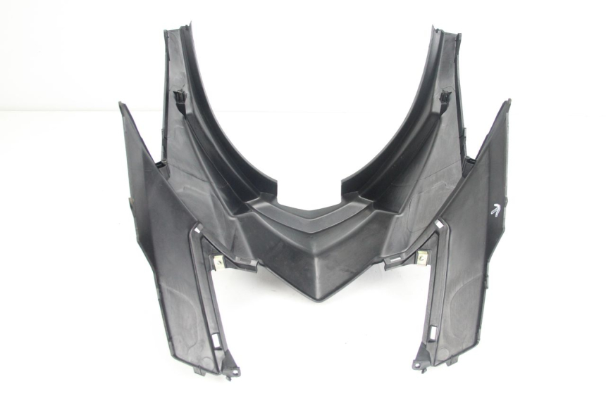 photo de TAPA BAJO EL ASIENTO SYM JET 4 4T 50 (2018 - 2021) - Primer plano técnico