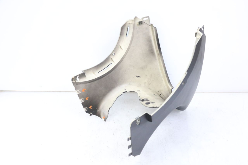 photo de TAPA BAJO ASIENTO JM MOTORS VX 125 (2022 - 2025) - Zoom estado de uso