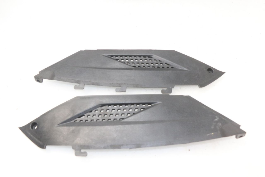 photo de TAPA BAJO ASIENTO RIDE JUMP 2T 50 (2012 - 2017) - Vista principal