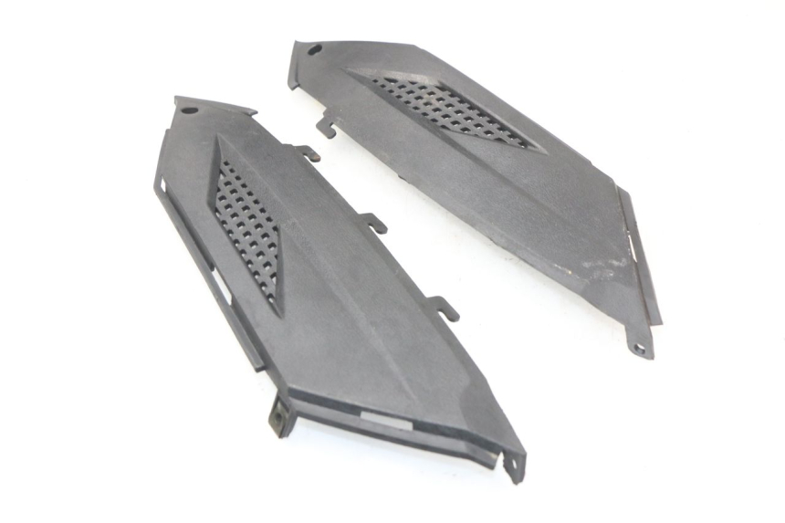 photo de TAPA BAJO ASIENTO RIDE JUMP 2T 50 (2012 - 2017) - Detalle de la pieza