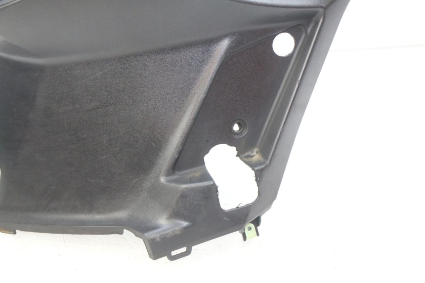 photo de TAPA DEBAJO DEL ASIENTO PEUGEOT KISBEE 4T 50 (2010 - 2017) - Zoom estado de uso