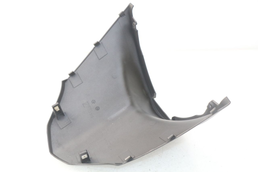 photo de TAPA BAJO EL ASIENTO PIAGGIO LIBERTY IGET 4T 50 (2015 - 2020) - Zoom estado de uso