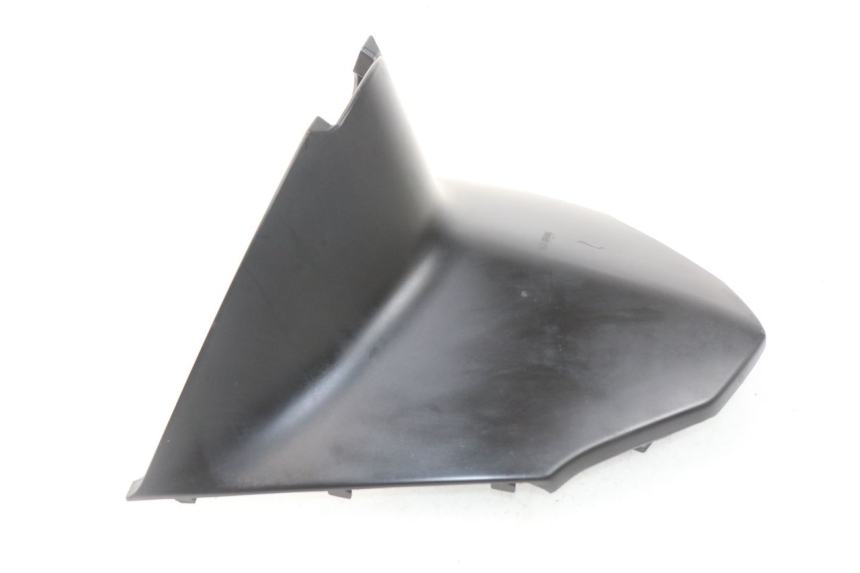 photo de TAPA BAJO EL ASIENTO PIAGGIO LIBERTY IGET 4T 50 (2015 - 2020) - Primer plano técnico