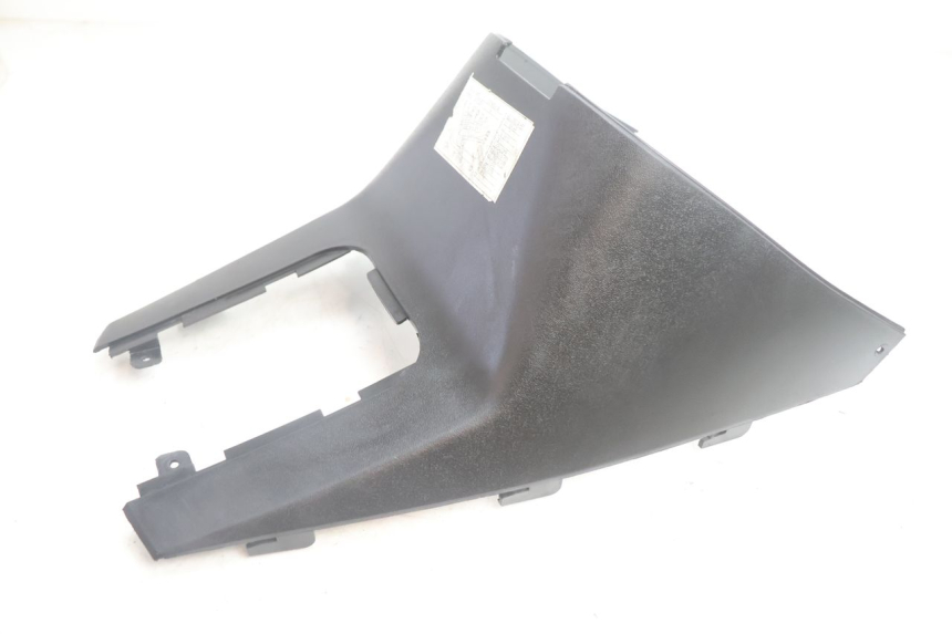 photo de TAPA BAJO ASIENTO LONGJIA LJ50QT 8M 2T 50 (2010 - 2017) - Detalle de la pieza