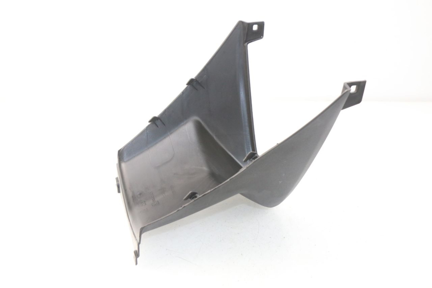 photo de TAPA BAJO ASIENTO PEUGEOT METROPOLIS 400 (2017 - 2020) - Detalle de la pieza