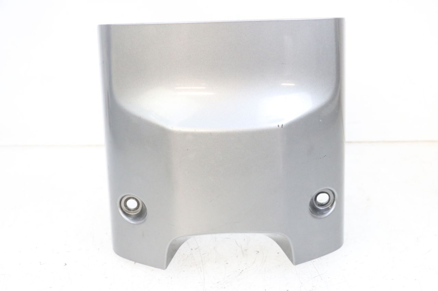 photo de TAPA BAJO ASIENTO YAMAHA NEO'S CORE 1 (2022 - 2026) - Detalle de la pieza