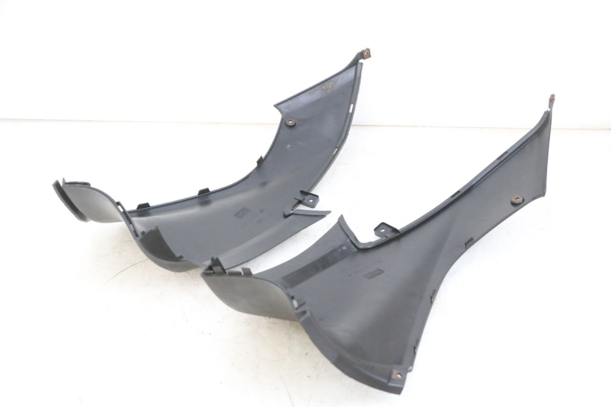 photo de TAPA DEBAJO DEL ASIENTO YAMAHA NEOS NEO'S 4T 50 (2008 - 2016) - Vista general del producto