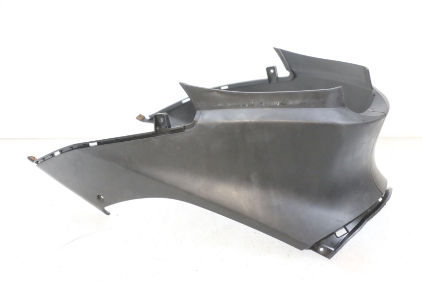 photo de TAPA DEBAJO DEL ASIENTO YAMAHA NEOS NEO'S 4T 50 (2008 - 2016) - Detalles de los puntos de fijación