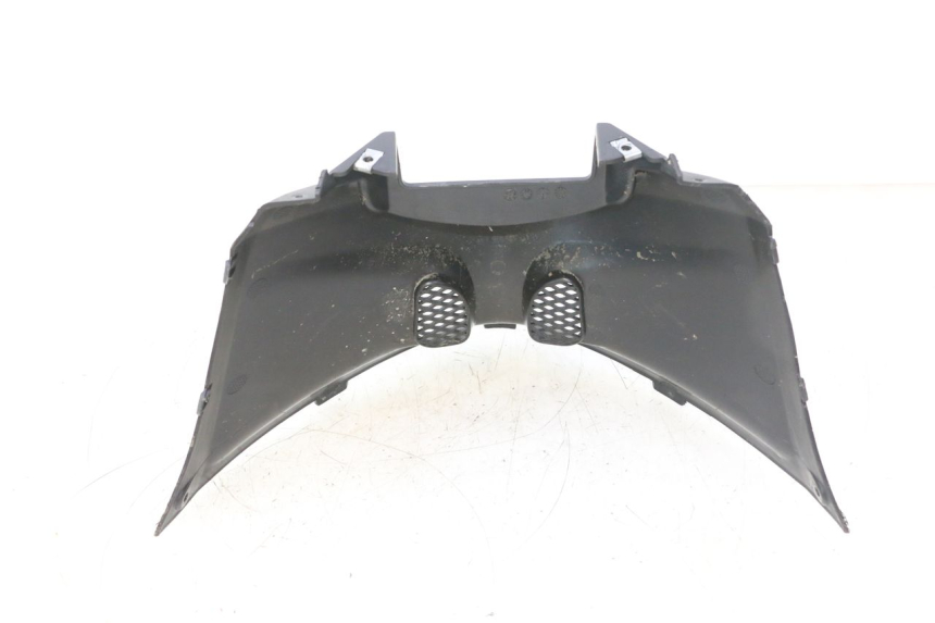 photo de TAPA BAJO ASIENTO KYMCO LIKE 4T 50 (2019 - 2025) - Primer plano técnico