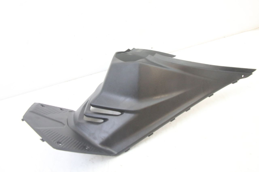 photo de TAPA BAJO ASIENTO SYM ORBIT III 3 4T 50 (2021 - 2025) - Zoom estado de uso