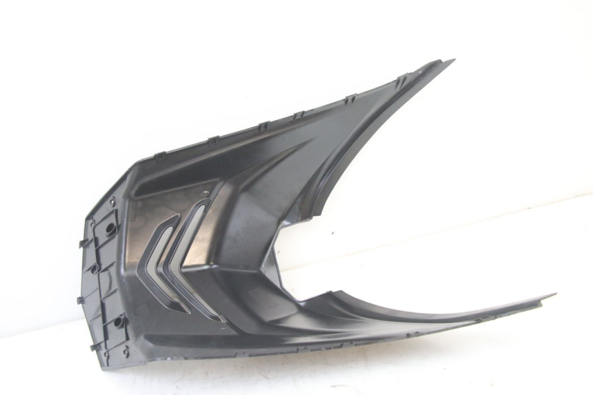 photo de TAPA BAJO ASIENTO SYM ORBIT III 3 4T 50 (2021 - 2025) - Otra perspectiva